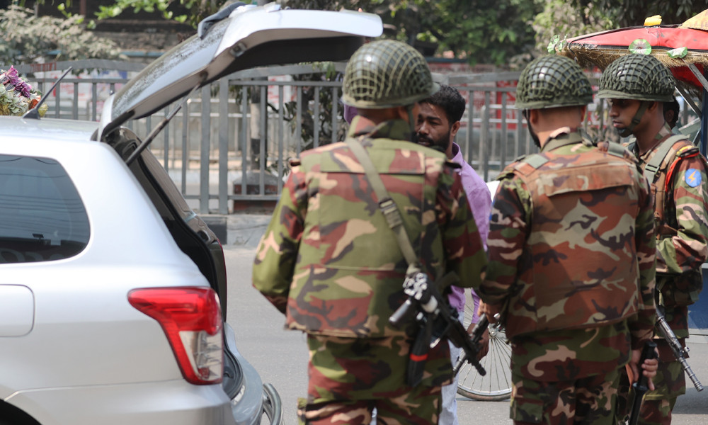 দেশের প্রধান তেলের ডিপোগুলোতে সেনাবাহিনী মোতায়েনের অনুরোধ