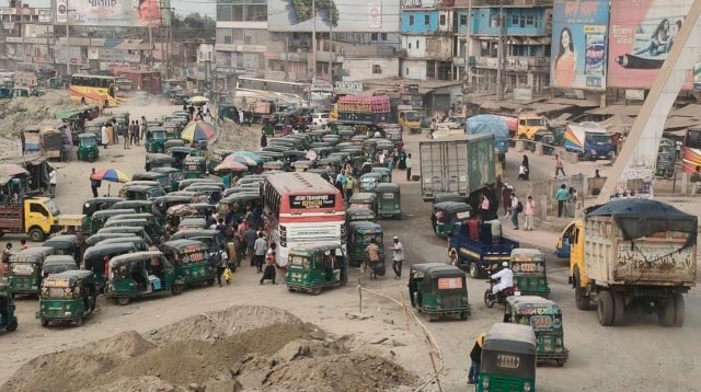ঈদযাত্রায় ভোগাবে কুমিল্লা-সিলেট মহাসড়ক