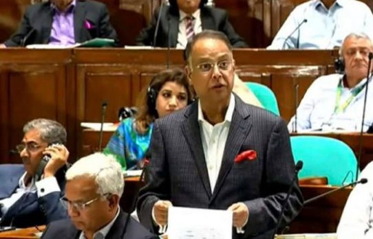 সংসদে মন্ত্রীর বিবৃতি,ব্যাখ্যা মানতে রাজি নন এমপিরা