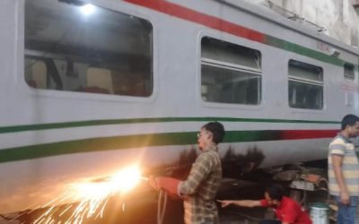 ঈদযাত্রায় ভোগান্তি কমাতে অতিরিক্ত বগি সংযুক্ত ট্রেনে