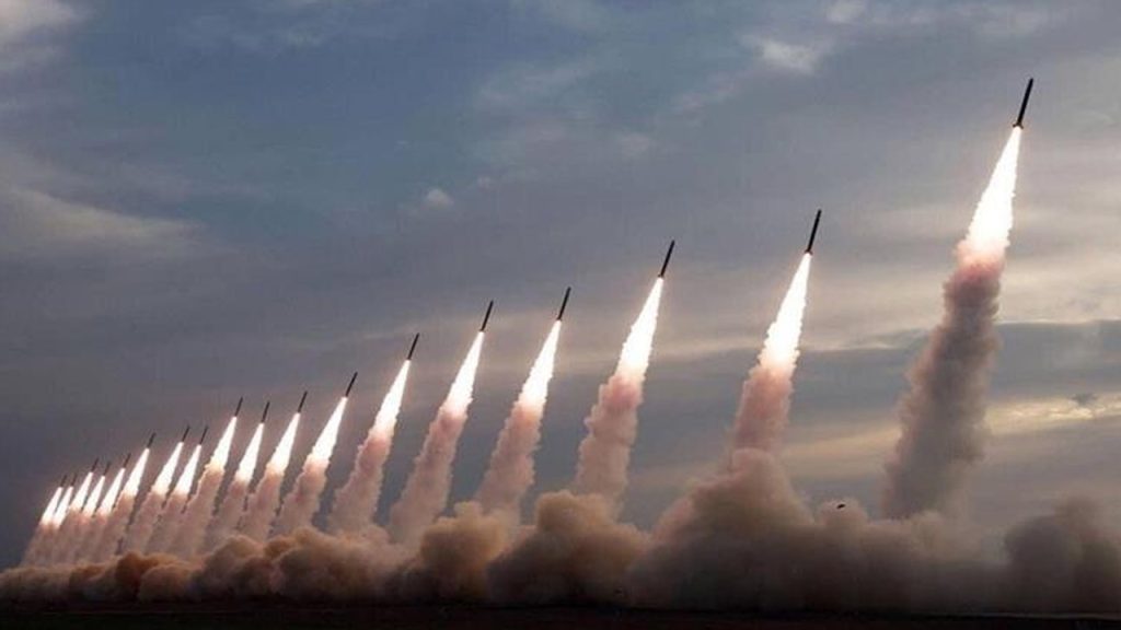 কাতারে ৯টি ব্যালিস্টিক ক্ষেপনাস্ত্র হামলা ইরানের