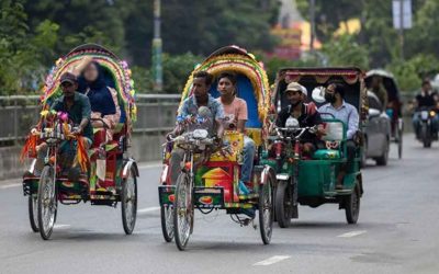 ঈদযাত্রায় ঢাকা-চট্টগ্রাম মহাসড়কের গলার কাঁটা অটোরিকশা