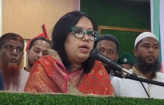 আমার এলাকায় ওয়াজ যেমন হবে, বাউল গানও হবে:রুমিন ফারহানা