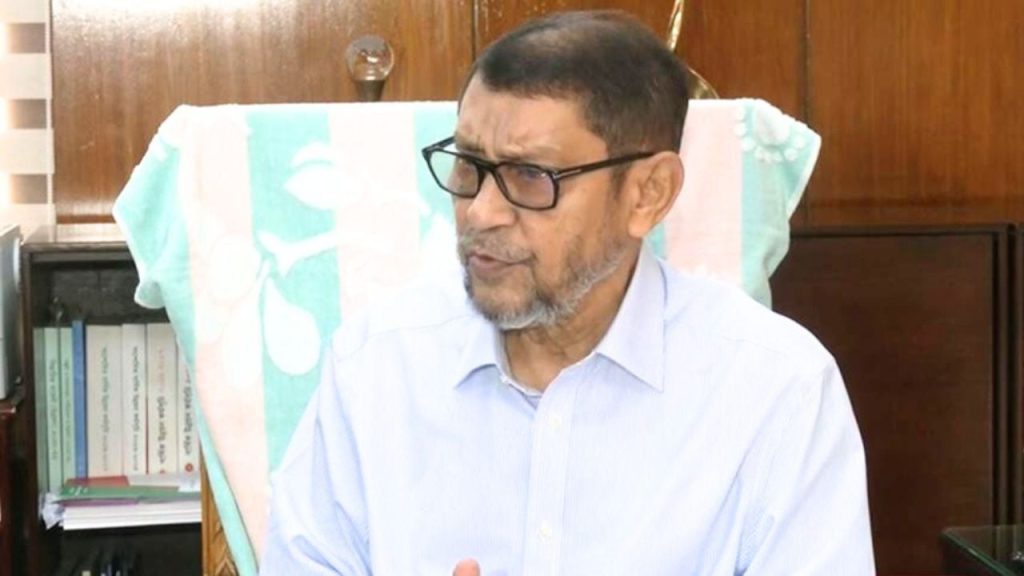 আসাদগেট-শ্যামলীতে সব ক্লিনিক পরিদর্শন, অনিয়মে ছাড় নয় : স্বাস্থ্যমন্ত্রী