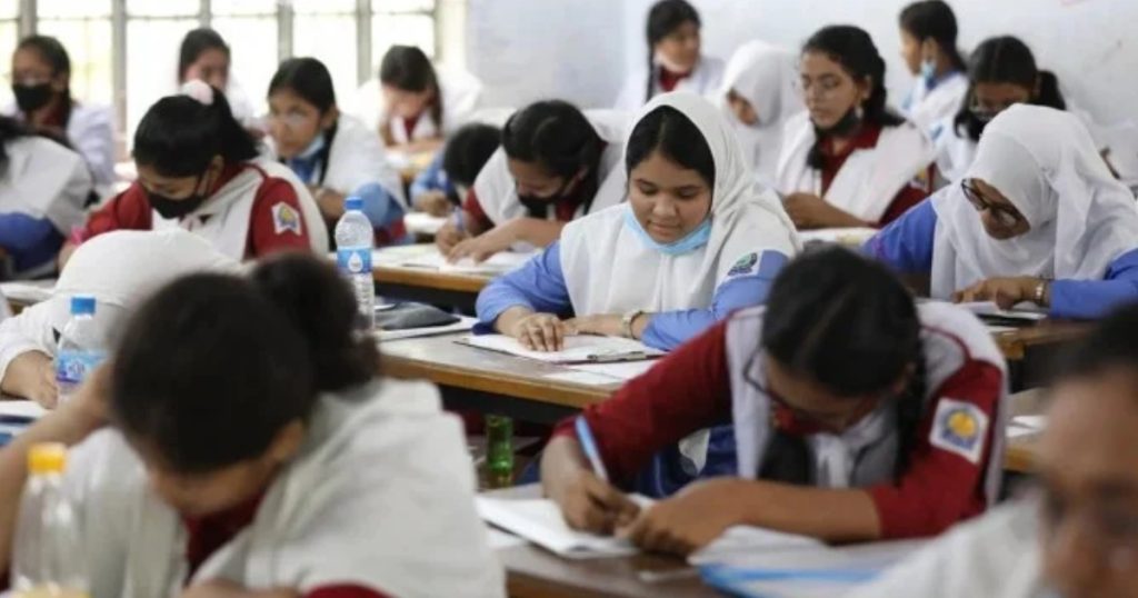 এসএসসি পরীক্ষা শুরু মঙ্গলবার, পরীক্ষার্থীদের মানতে হবে যেসব নির্দেশনা