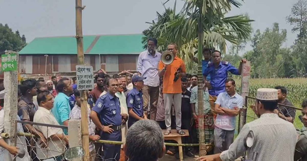 পঞ্চগড়ে পাম্পে ফুয়েল কার্ড চেক করার সময় ইউএনও’র ওপর হামলা,আহত বডিগার্ড