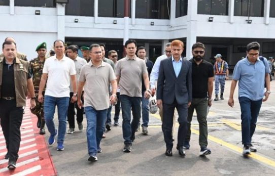 যশোর পৌঁছেছেন প্রধানমন্ত্রী তারেক রহমান