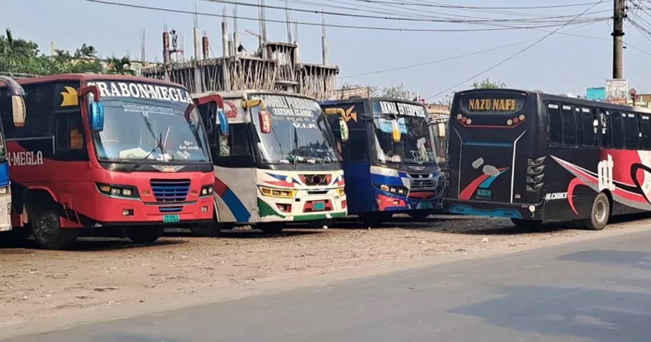 চাঁপাইনবাবগঞ্জে ধর্মঘট প্রত্যাহার, বাস চলাচল শুরু