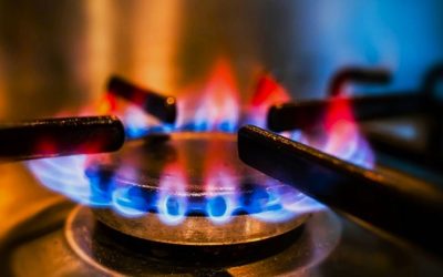 একটি এলএনজি টার্মিনাল বন্ধ, তীব্র গ্যাস সংকট