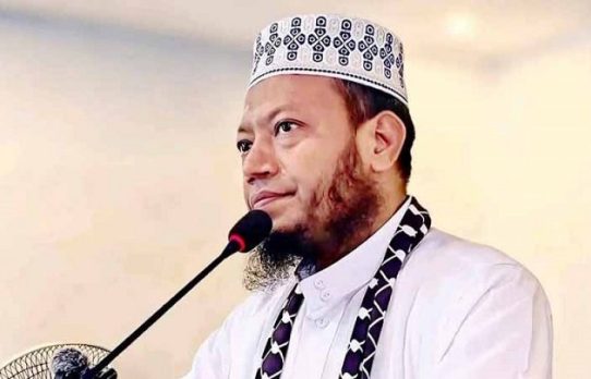 আমির হামজার বিরুদ্ধে গ্রেপ্তারি পরোয়ানা