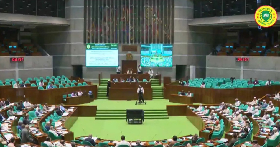 এমপিদের শুল্কমুক্ত গাড়ি আমদানির সুবিধা বাতিল করে বিল পাস