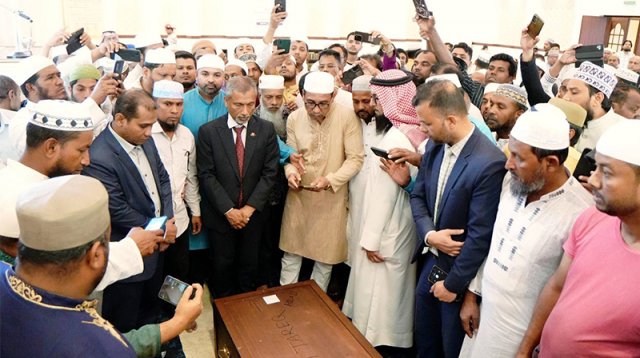 বাহরাইনে নিহত বাংলাদেশি তারেকের জানাজা সম্পন্ন,অংশ নেন রাষ্ট্রদূত