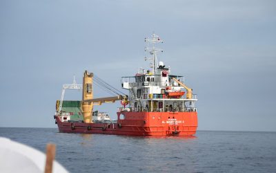 ইরানের সঙ্গে চুক্তি না হওয়া পর্যন্ত হরমুজ অবরোধ তুলবে না যুক্তরাষ্ট্র: ট্রাম্প