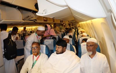 হজ ঘিরে সৌদিতে বিমানের ৩৫ সদস্যকে পোস্টিং,সমালোচনায় সাবেক কর্মকর্তারা