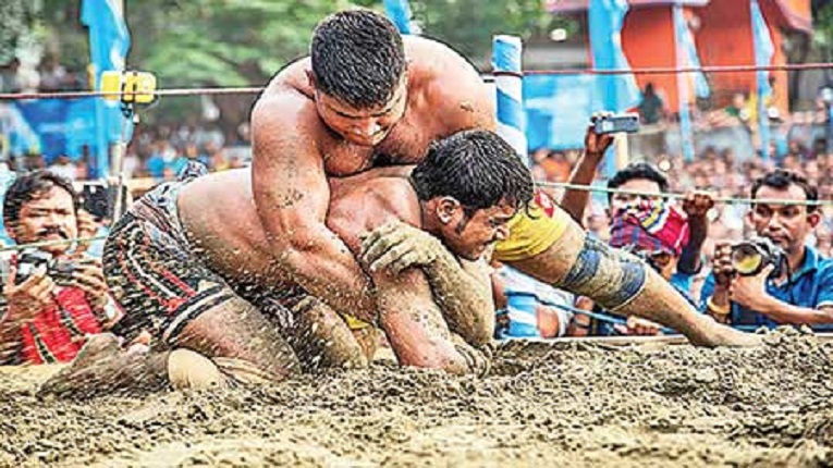 যে ঐতিহ্যের বলী খেলার জয়জয়কার ছিল,এখন তা বিলুপ্তির পথে!