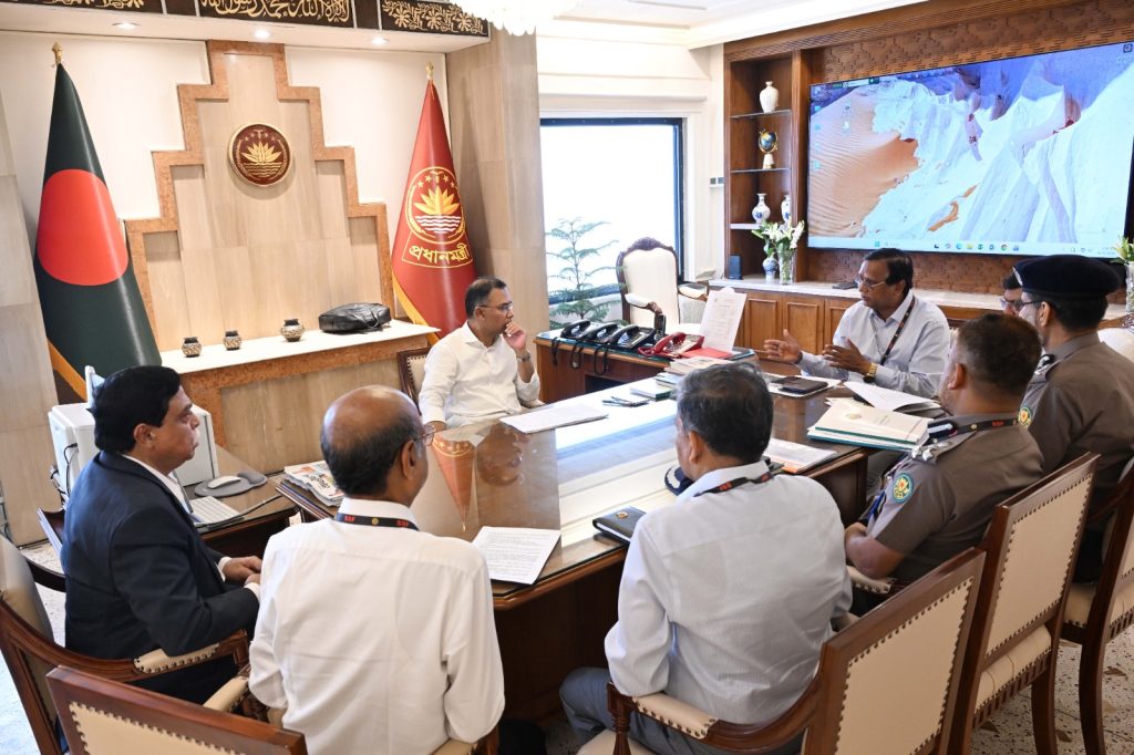 উচ্ছেদ হওয়া হকারদের দ্রুত পুনর্বাসনের নির্দেশ প্রধানমন্ত্রীর