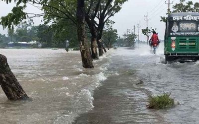 দেশজুড়ে টানা বৃষ্টি,৫ জেলায় বন্যার শঙ্কা