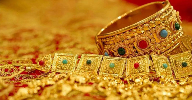 আজ যে দামে বিক্রি হচ্ছে স্বর্ণ