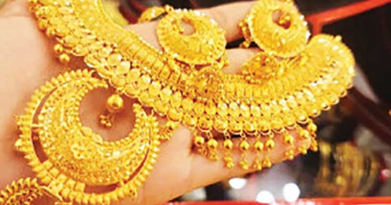 এবার দেশের বাজারে স্বর্ণের দামে বড় পতন