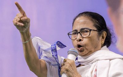 মমতার নিযুক্ত আমলাদের অফিসে প্রবেশে নিষেধাজ্ঞা