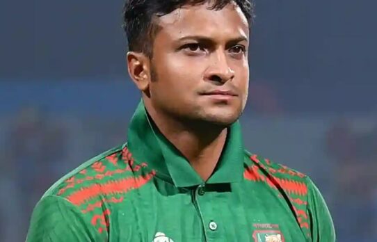 কোটি টাকা দিলে কেস থেকে নাম উঠিয়ে দেবে