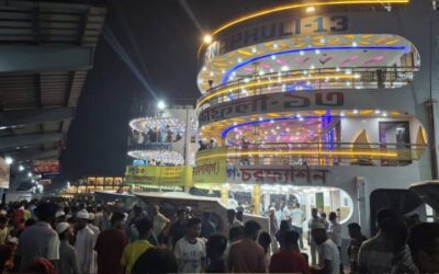 নৌপথে ঈদযাত্রা: নিরাপত্তা ও যাত্রীসেবায় কতটা প্রস্তুত সদরঘাট?