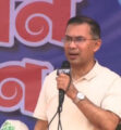 পাশে বসিয়ে কৃষকের কথা শুনলেন প্রধানমন্ত্রী