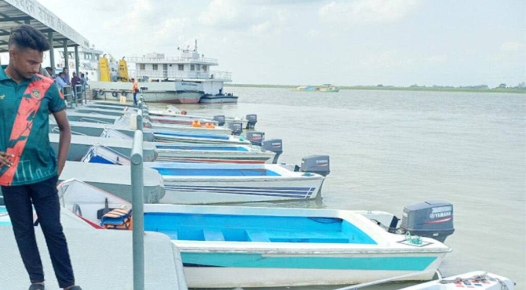 স্পিডবোটে যাত্রী ভাড়া বাড়াল সরকার