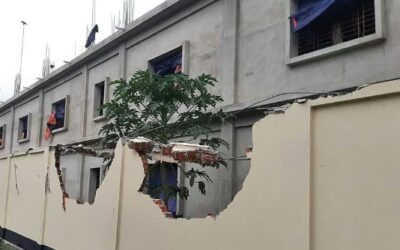 একে-৪৭ নিয়ে যৌথ বাহিনীর ক্যাম্পে হামলা, ৩০০ জনের এই বাহিনী কার?