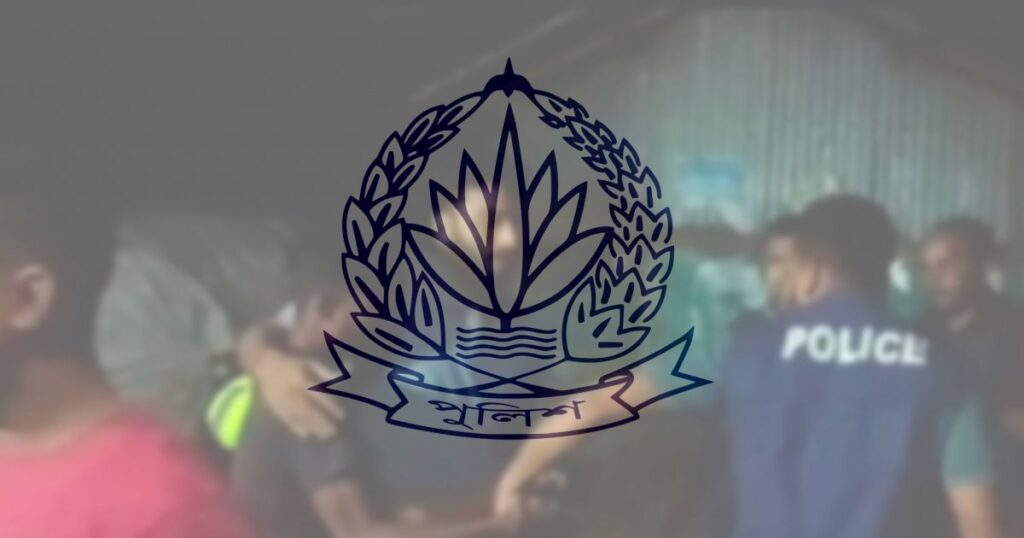 অভিযানে গিয়ে বারবার আক্রান্ত হচ্ছে পুলিশ
