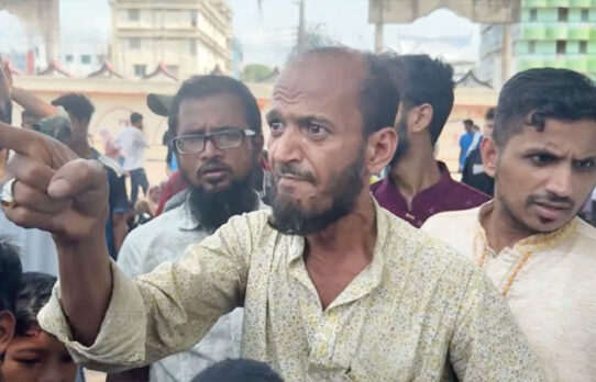 শাহ আলী মাজারে হামলা, অভিযোগ জামায়াত নেতাকর্মীদের বিরুদ্ধে