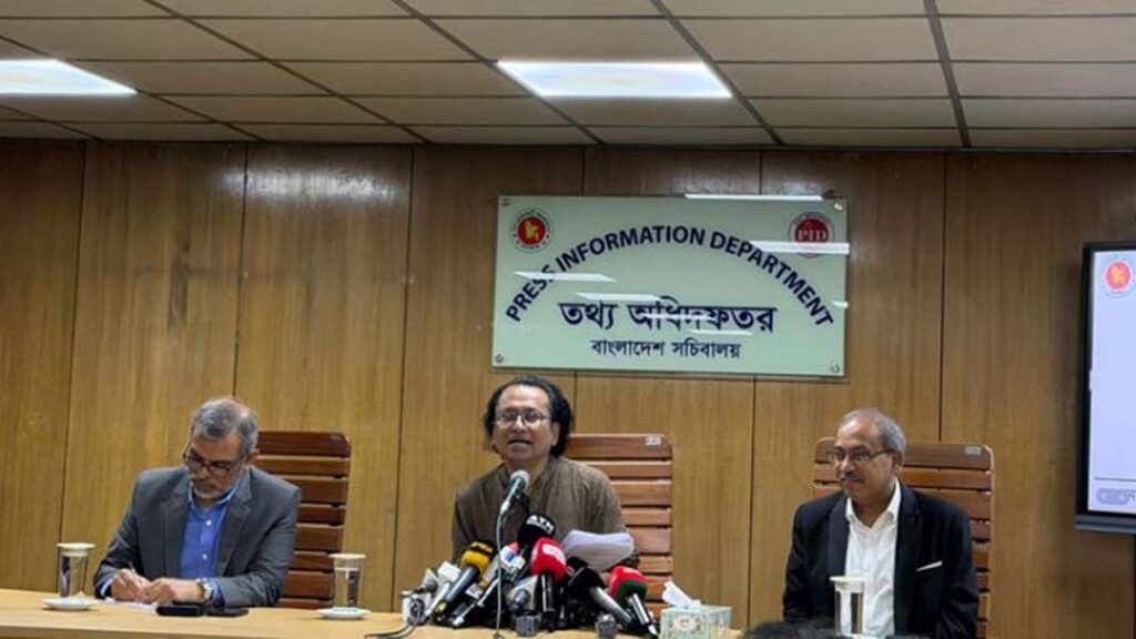 সারাদেশে ৯৫ মিলিয়ন ডোজ ভ্যাকসিন সরবরাহের পরিকল্পনা সরকারের: তথ্য উপদেষ্টা
