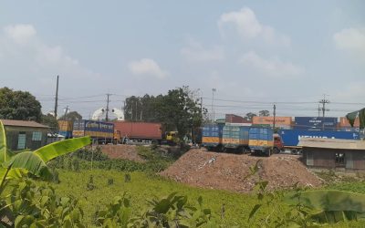 সীতাকুণ্ডে দুইশত বছরের পুরোনো পুকুর ভরাট করে পার্কিং নির্মাণ!