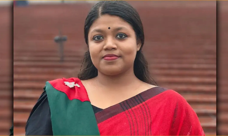 এমপি হিসেবে শপথ নিলেন নুসরাত তাবাসসুম