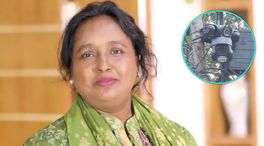 আইভীর বাড়ির সামনে কর্মীর ভিড়, সিসি ক্যামেরায় নজরদারি