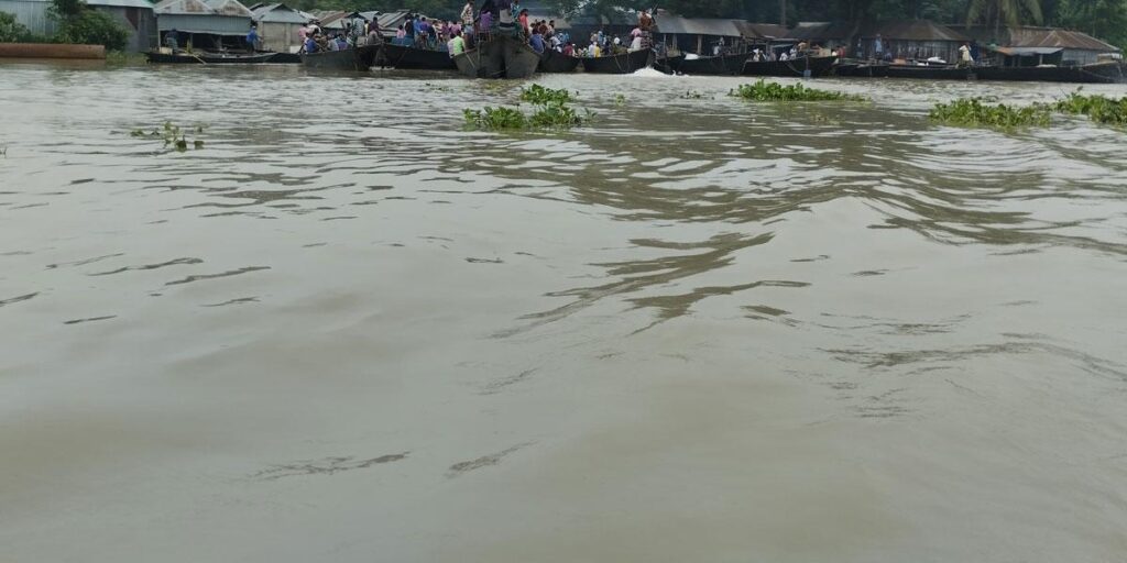 উত্তরের ৪ জেলায় হতে পারে বন্যা, আগামী ৭২ ঘণ্টায় বাড়তে পারে নদ-নদীর পানি