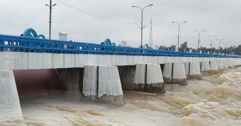 উজানের ঢল: তিস্তার পানি বিপৎসীমার ১৫ সেন্টিমিটার নিচে, নিম্নাঞ্চলে বন্যার শঙ্কা