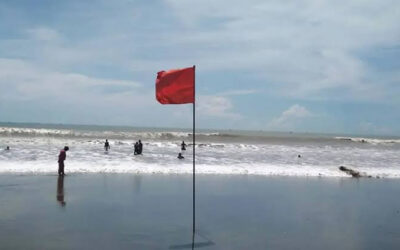 দেশের ৬ অঞ্চলে ঝোড়ো হাওয়ার আভাস, নদীবন্দরে সতর্ক সংকেত