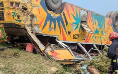 ব্রাহ্মণবাড়িয়ায় নিয়ন্ত্রণ হারিয়ে খাদে বাস, নিহত ৪