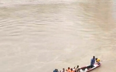 নাফাখুম-বাঘের মুখে আটকা ৩৭ পর্যটক