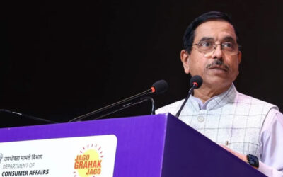 ভারতের নতুন শিক্ষামন্ত্রী হলেন প্রহ্লাদ যোশী