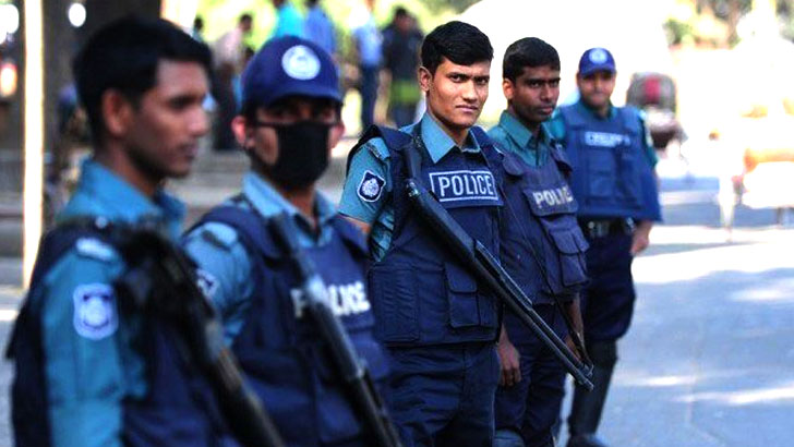 পুলিশ যদি নিরাপদ না থাকে, সাধারণ মানুষের নিরাপত্তা কে দেবে?