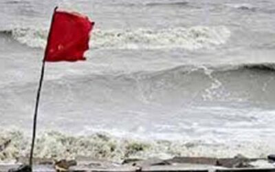 সুস্পষ্ট লঘুচাপের প্রভাবে বাড়ছে বৃষ্টি, সতর্ক সংকেত বহাল
