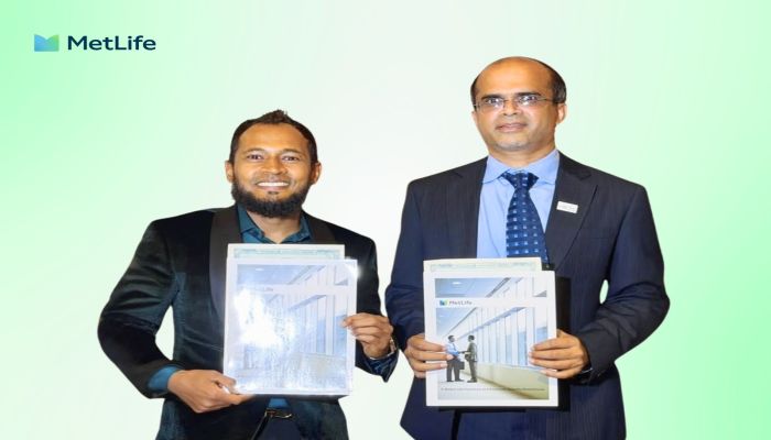 চতুর্থ মেয়াদে মেটলাইফ বাংলাদেশের ব্র্যান্ড অ্যাম্বাসেডর হলেন মুশফিকুর রহিম