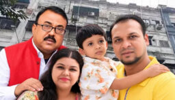 কলকাতায় নিহত সাংবাদিক দেবাশীষ ও তার ছেলের সৎকার, স্ত্রী-শ্বশুরের দাফন
