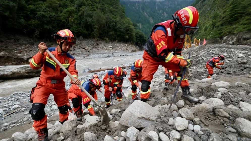নেপালে ভয়াবহ বন্যায় মৃতের সংখ্যা বেড়ে ৯০৩, নিখোঁজ প্রায় ৪ হাজার