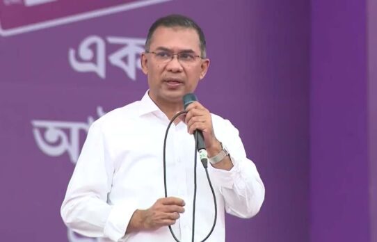বড় আকারে শুরু হচ্ছে ফ্যামিলি কার্ড প্রকল্প: প্রধানমন্ত্রী