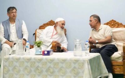 হেফাজতে ইসলামের আমিরের সঙ্গে সাক্ষাৎ করলেন প্রধানমন্ত্রী