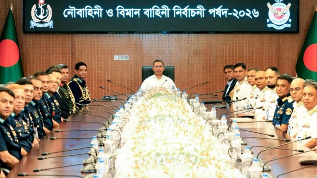 সততা ও মেধার ভিত্তিতে কর্মকর্তাদের পদোন্নতির নির্দেশ প্রধানমন্ত্রীর