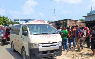 সরকারি অ্যাম্বুলেন্স থেকে ১৫০০ পিস ইয়াবা উদ্ধার,গ্রেপ্তার ৩
